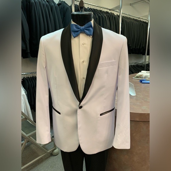 NWOT COOFANDYWhite jacket